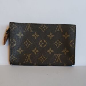 Louis Vuitton  Monogram Bucket Bag Pouch- Project